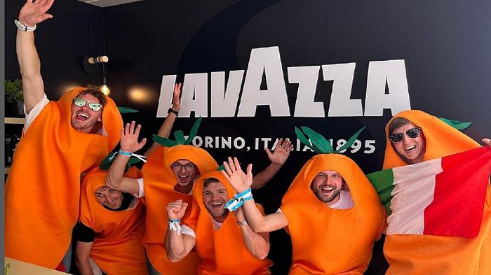 Lavazza porta al Roland Garros i “Carota Boys”