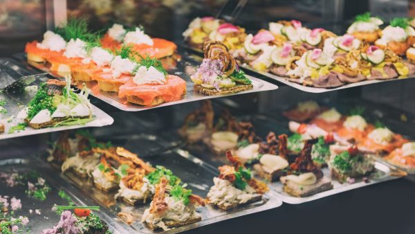 cibo a Copenhagen in vetrina