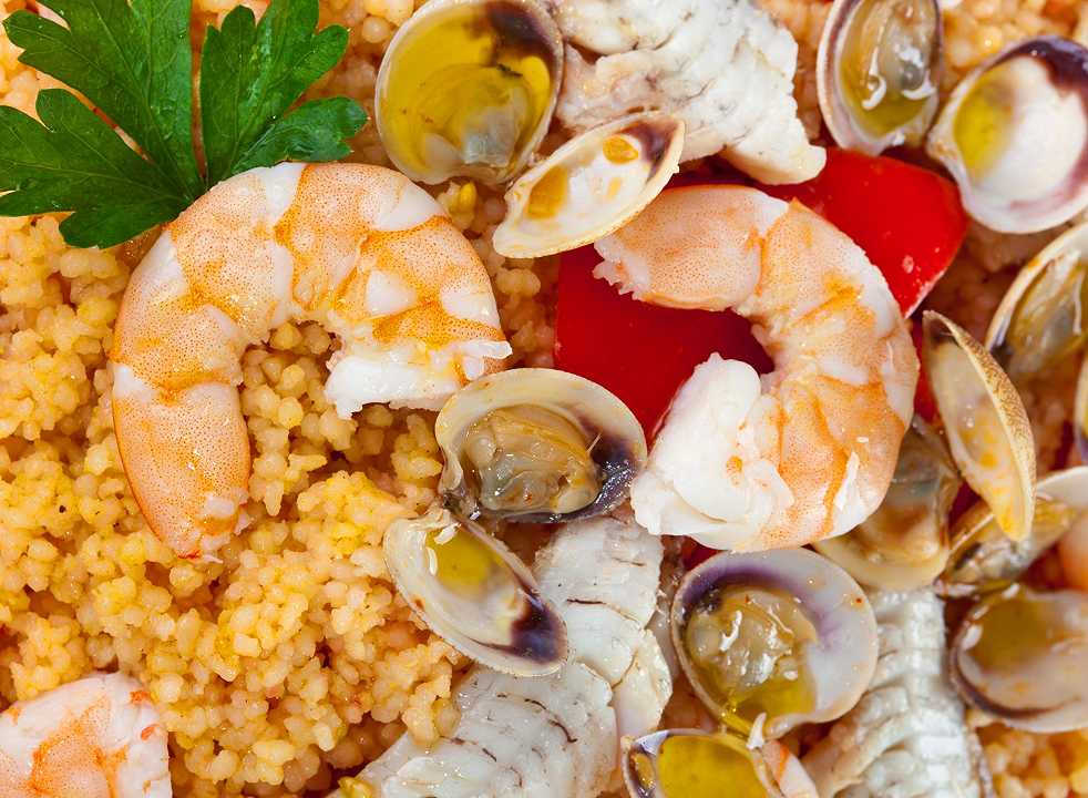 Couscous ai frutti di mare, una ricetta afro-siciliana