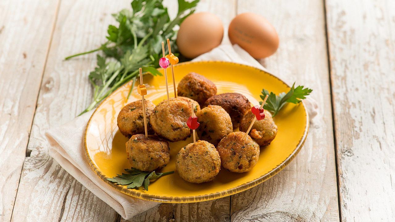 Polpette di salmone, la ricetta per dare un tocco in più al solito filetto