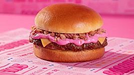 Burger King lancia un hamburger rosa dedicato al film di Barbie, ma i fan non apprezzano