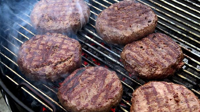 Hamburger di bovino razza chianina di Lidl Italia: richiamo per rischio microbiologico