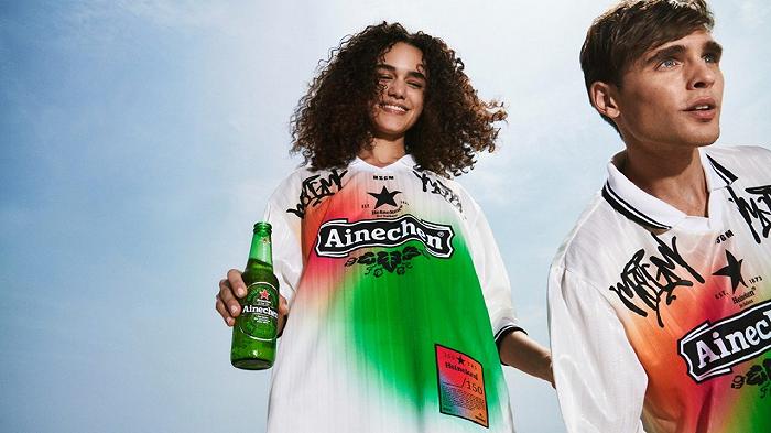 Heineken per i 150 anni lancia una capsule collection e ironizza sulla storpiatura del suo nome