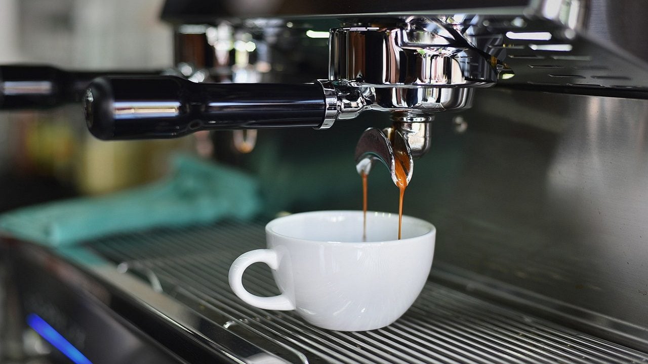 La storia genetica dell’Arabica è stata sequenziata: il nostro caffè preferito si salverà dal clima?