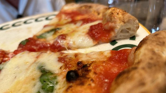 Vico a Roma, recensione: la pizza di Enzo Coccia oltre ogni rosea previsione