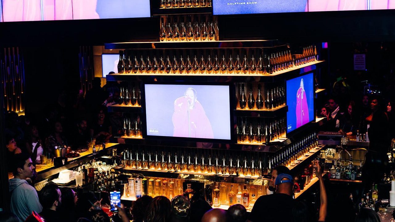 Jay-Z chiude dopo 20 anni il suo bar 40/40 Club a Manhattan