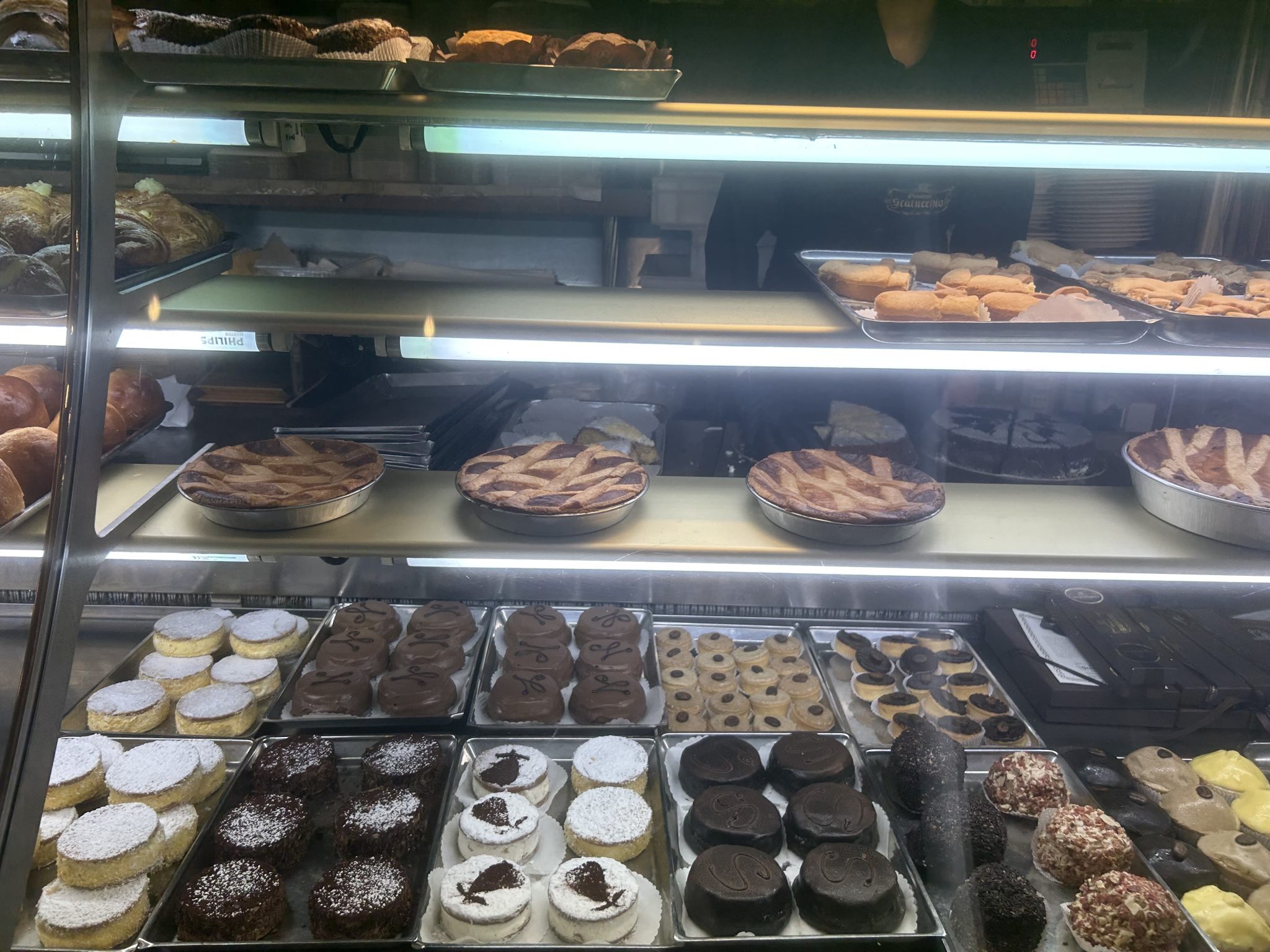 Scaturchio vetrina dei dolci