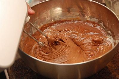 Preparate la crema al cacao