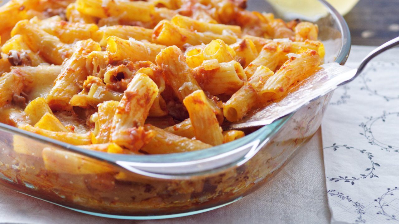 Pasta al forno napoletana, una ricetta perfetta per la domenica