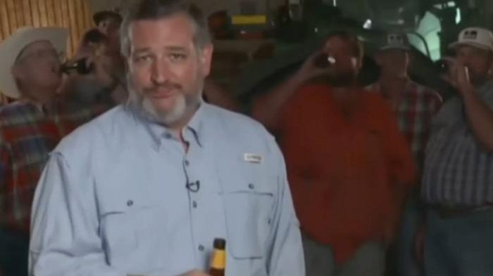 Ted Cruz commenta le nuove linee guida sul consumo di alcol: “Potete baciarmi il c*lo”