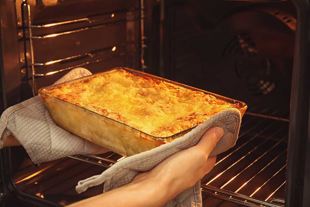 Zuppa Gallurese, la ricetta originale delle lasagne di pane sarde