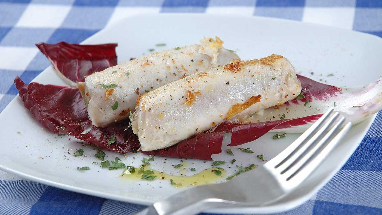 Involtini di pesce spada alla siciliana, una ricetta siciliana dolce e salata