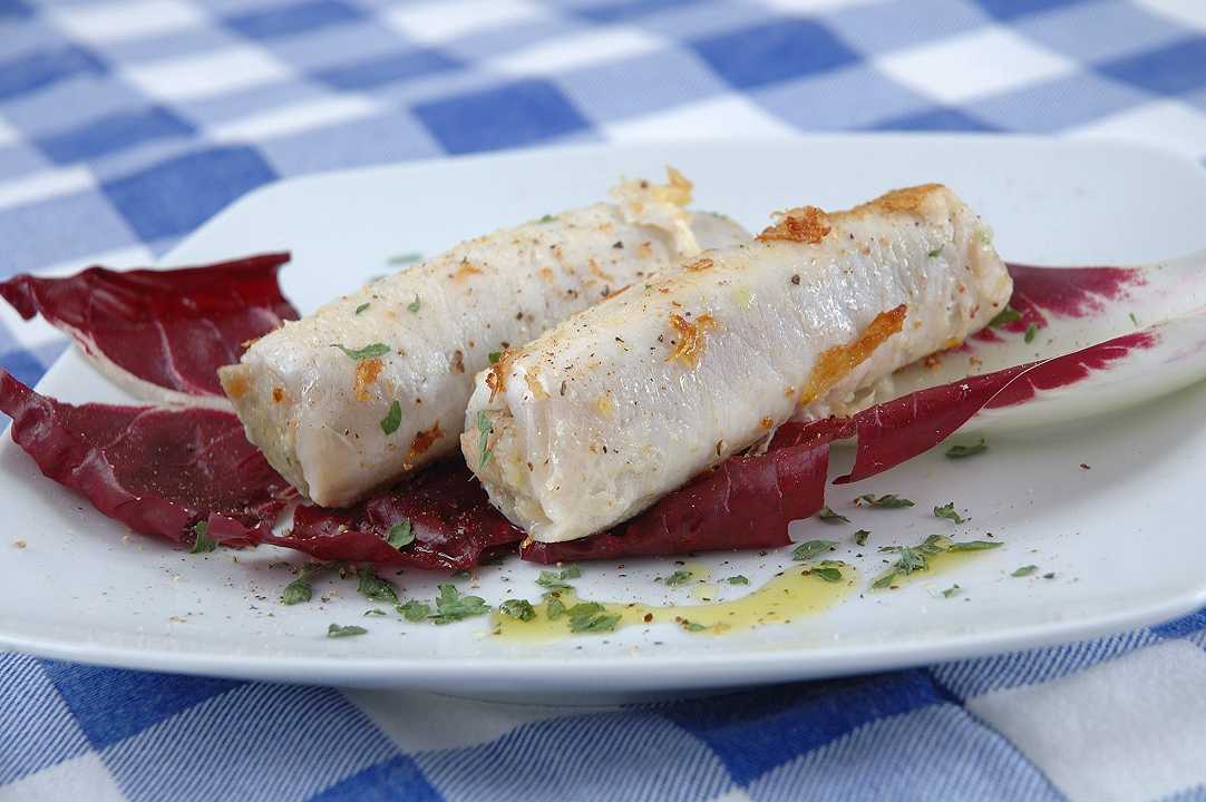 Involtini di pesce spada alla siciliana, una ricetta siciliana dolce e salata