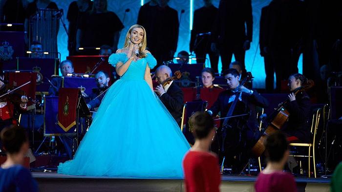 Secondo la cantante Katherine Jenkins lo champagne è meglio del vino per l’ugola