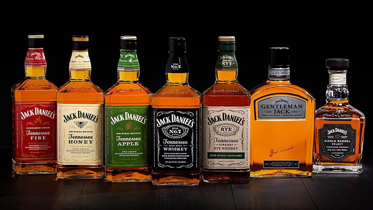 Jack Daniel’s in crisi, ma perché beviamo meno whisky?