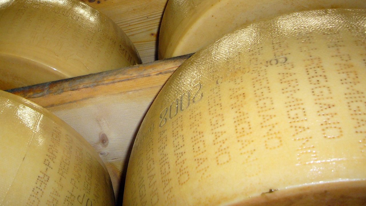 Parmigiano Reggiano chiude il 2023 in perdita