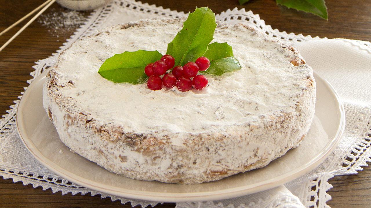 Spongata, la ricetta originale del dolce di Natale benedettino