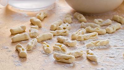 Preparate i cavatelli