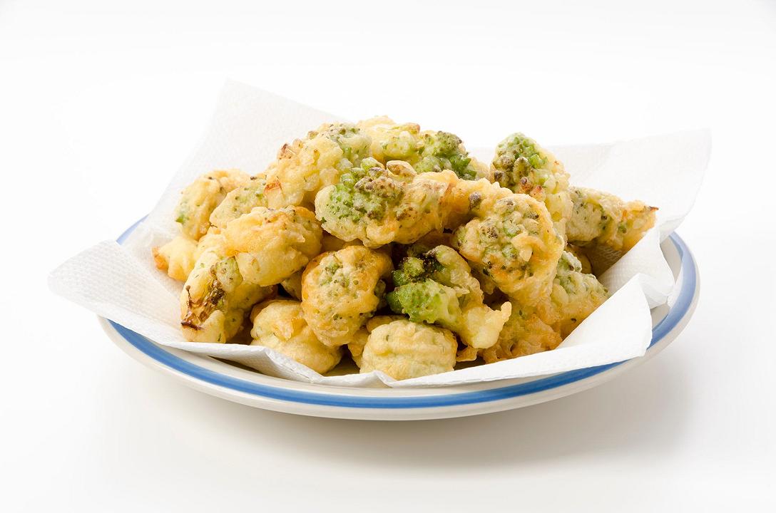 Frittelle di broccoli, l’aperitivo veloce e semplice da fare