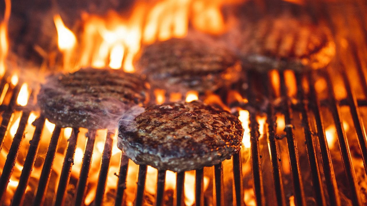 Funghi bioingegnerizzati per sostituire la carne negli hamburger