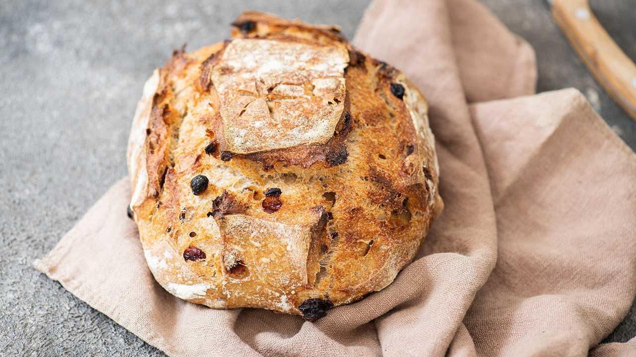 Pan di ramerino, la ricetta del pane con l’uvetta toscano