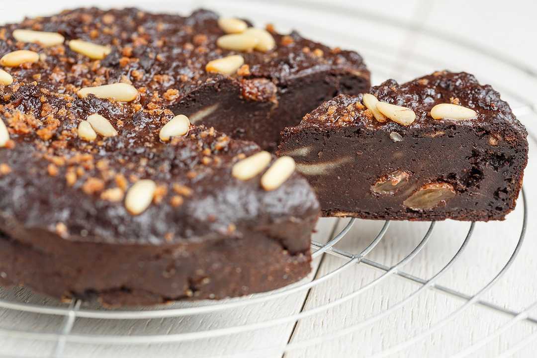 Torta paesana, la ricetta della torta di pane della Brianza