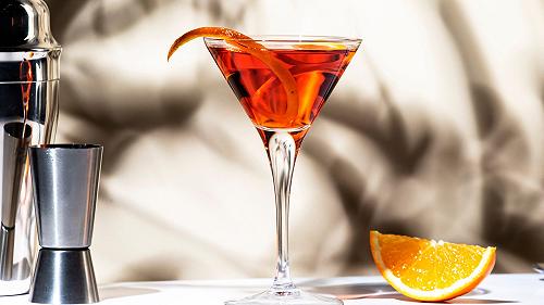 Martinez cocktail, la ricetta del drink antenato del Martini
