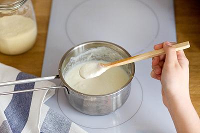 Cuocete la crema di semolino