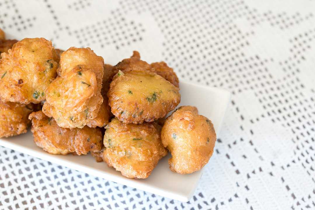 Frittelle di baccalà, la ricetta morbida e croccante