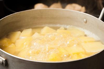 Cuocete le patate