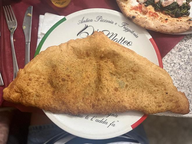 pizzeria di matteo napoli pizza fritta