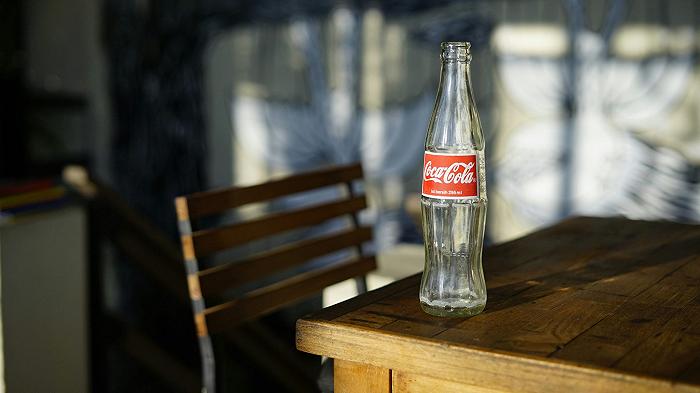 La Coca Cola a 17 euro, i 25 euro di conto in più: non vi ha già annoiato l’estate degli scontrini?