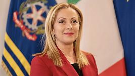 In Albania c’è una trattoria che tratta Giorgia Meloni come una rockstar