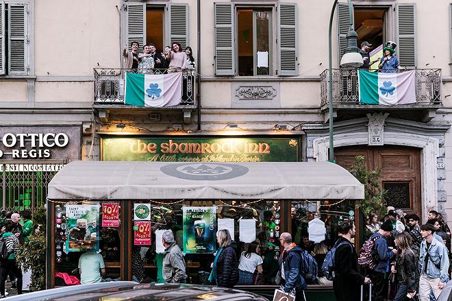 Esterni larga shamrock torino