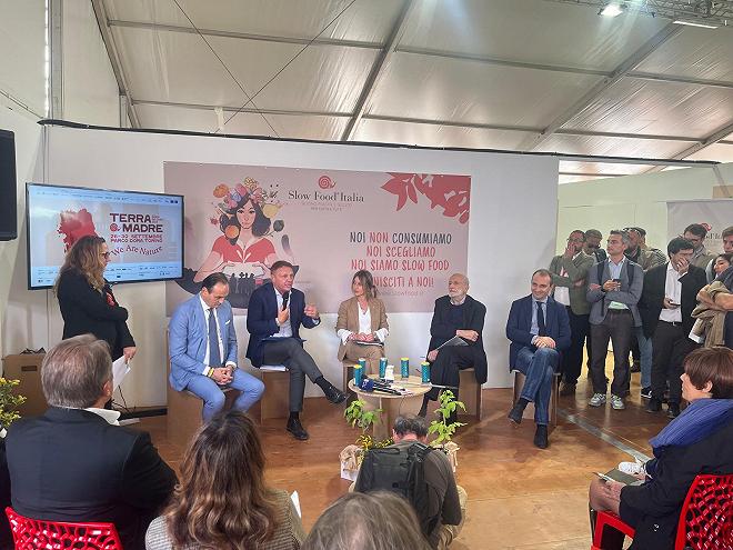 La conferenza stampa di chiusura di Terra Madre Salone del Gusto 2024