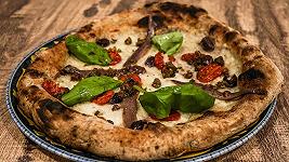 PizzAudace a Firenze, recensione: una verace pizzeria di quartiere dove si bada al sodo