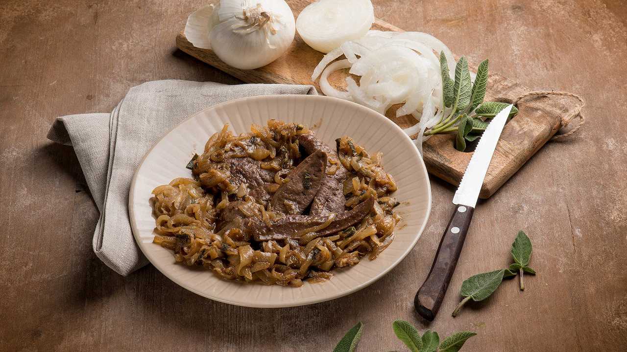 Fegato alla veneziana, la ricetta originale e antica