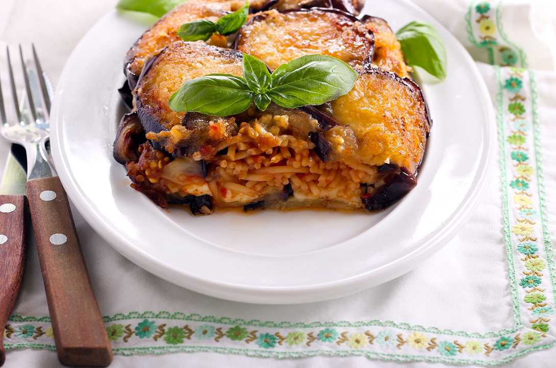 Timballo di melanzane, la ricetta per la domenica della nobiltà