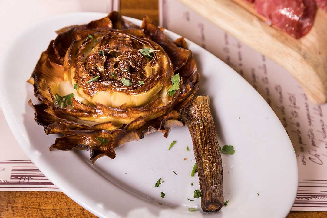 Carciofi fritti alla romana, la ricetta per farli croccanti