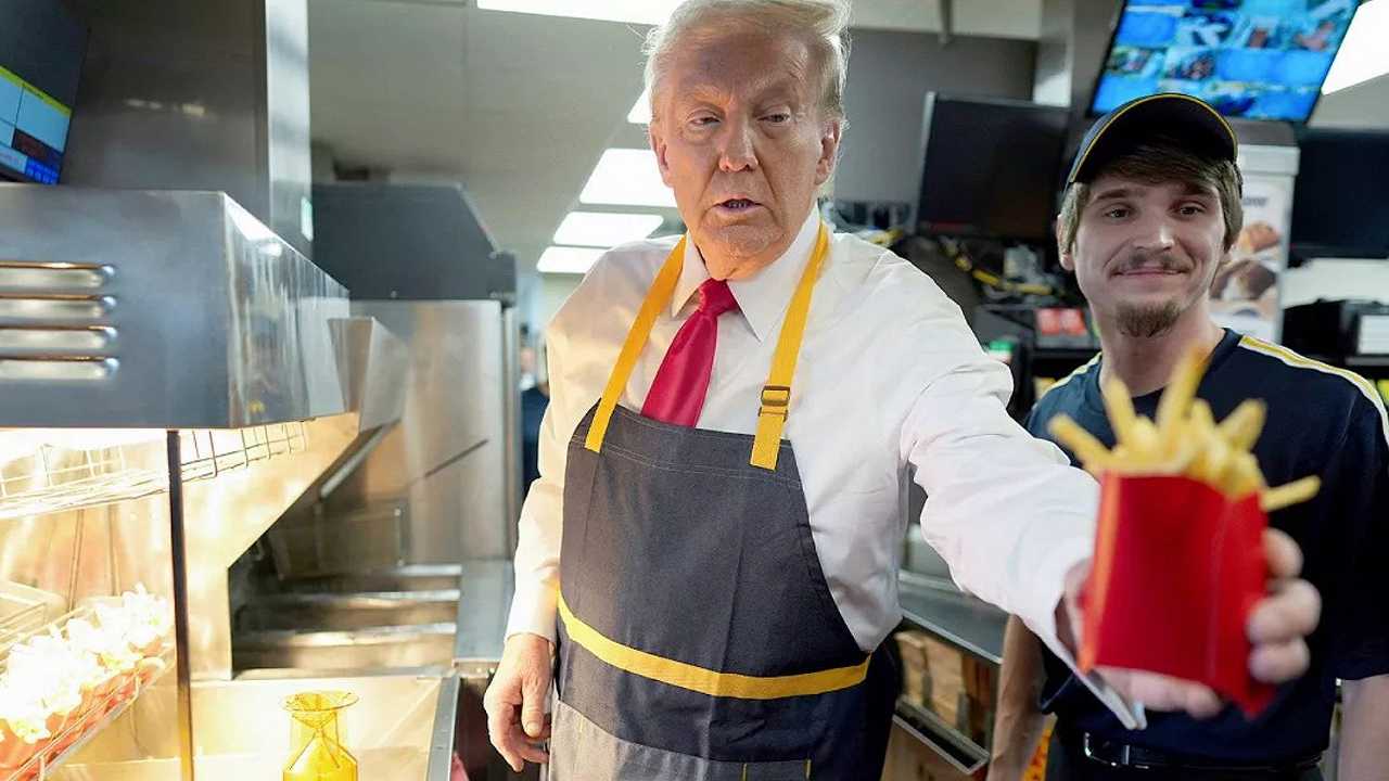 Il McDonald’s scelto da Donald Trump per friggere le patatine è diventato un caso negli Usa