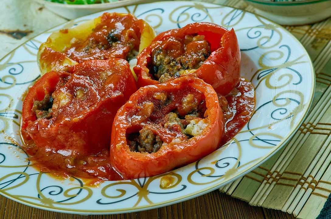 Involtini di peperoni, una ricetta siciliana per un contorno rinforzato