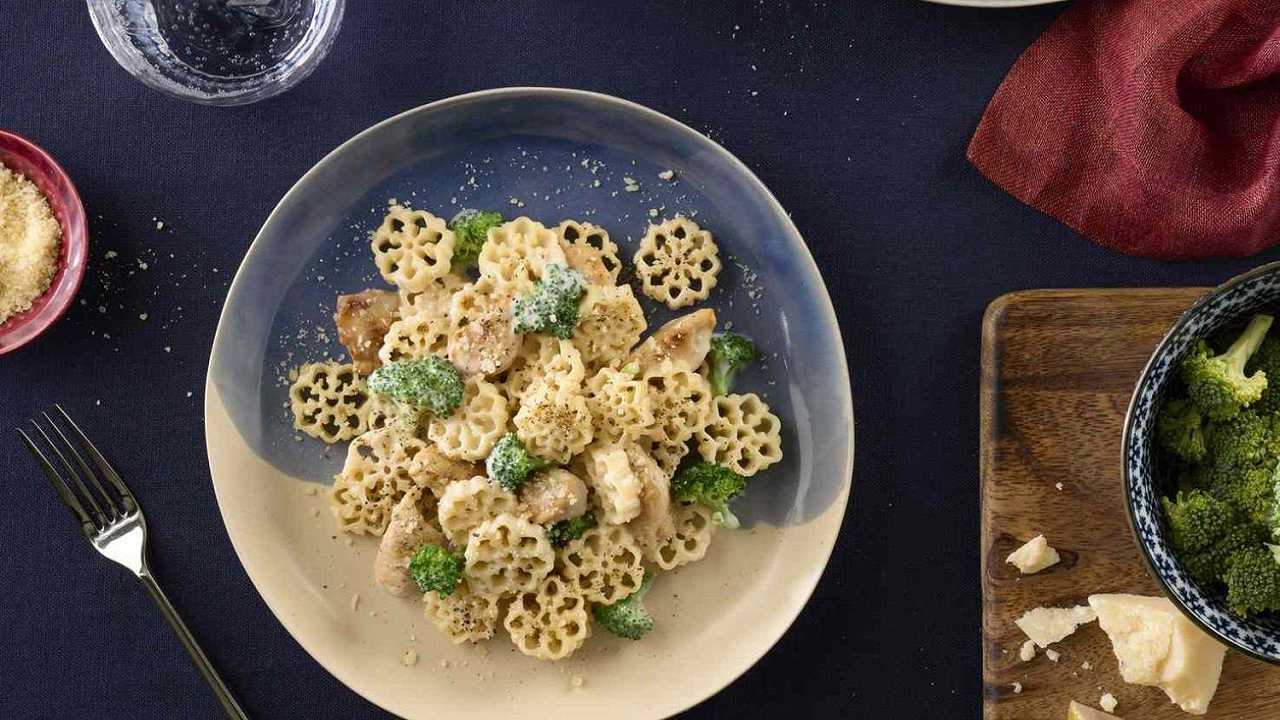 Barilla lancia la sua prima pasta natalizia (ma non da noi)