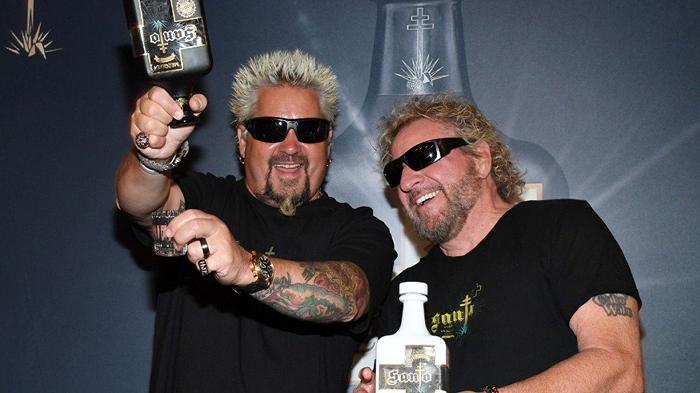 La tequila di Guy Fieri protagonista di una rapina da film