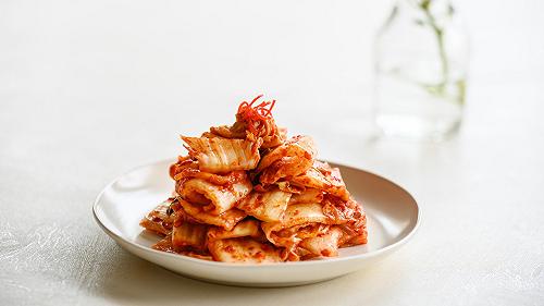 Kimchi, la ricetta del cavolo coreano fermentato e piccante