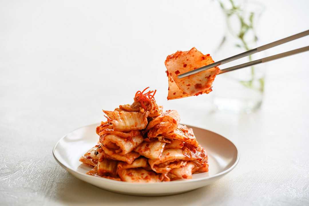 Kimchi, la ricetta del cavolo coreano fermentato e piccante