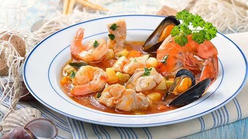 Zuppa di pesce, la ricetta per farla senza spine