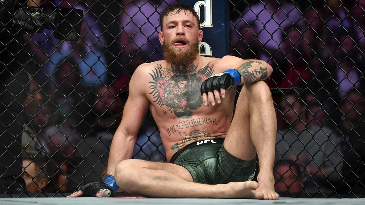 In Irlanda pub e supermercati stanno boicottando i whisky di Conor McGregor