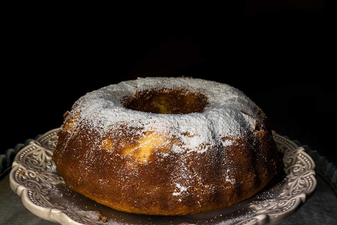 Ciambella alla ricotta, la ricetta con i trucchi per farla soffice