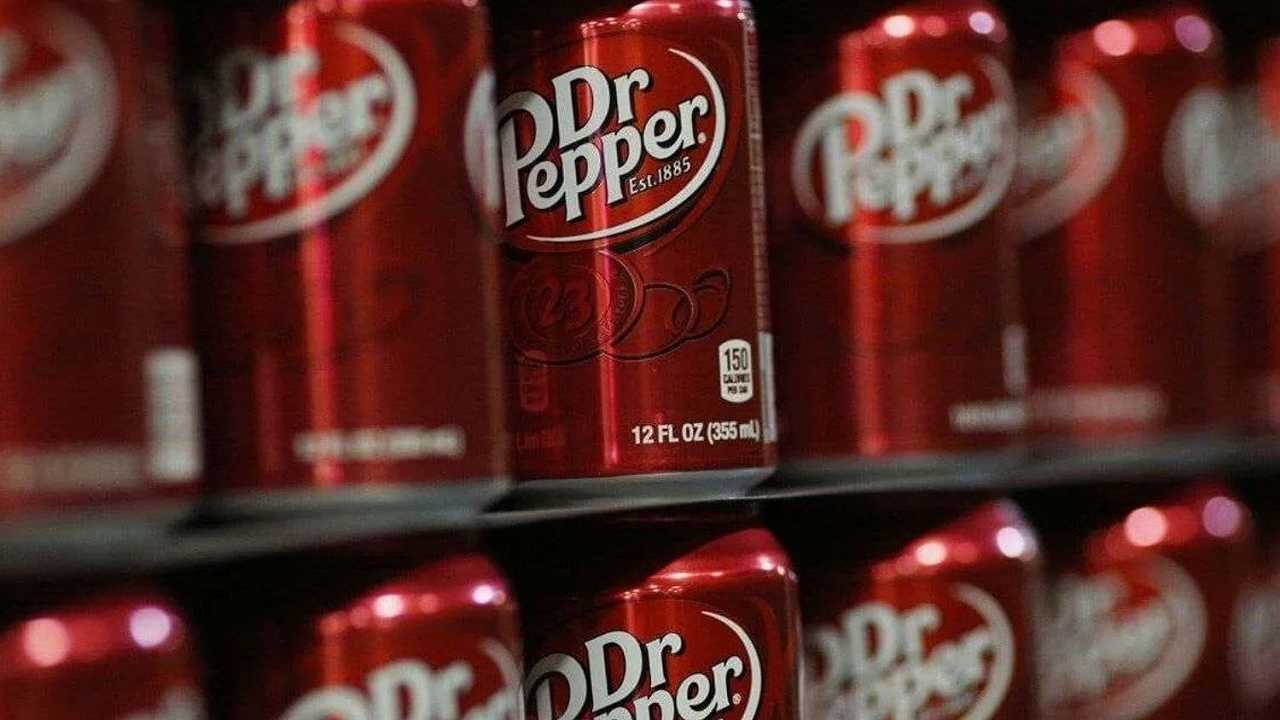 Secondo TikTok il drink delle feste è la Dr Pepper riscaldata