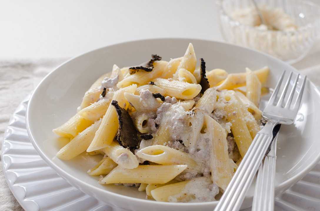 Pasta alla norcina, la ricetta originale umbra